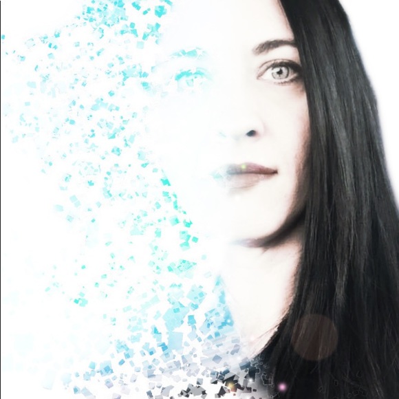 Meet your Posher, Stacy - Picture 1 of 1